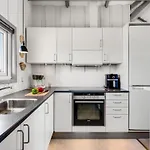 Halda - 300m From The Sea By Interhome